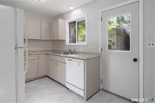 31 Chetelat Dr, Ashford, CT 06278 - Photo 13