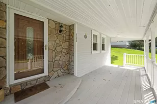 122 Green Hill Ln, Cheshire, CT 06410 - Photo 3