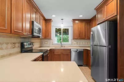 122 Green Hill Lane, Cheshire, CT 06410 - Photo 7