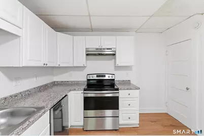 203 Center Street, Manchester, CT 06040 - Photo 3
