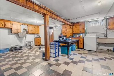 50 Smith Street, New Britain, CT 06053 - Photo 25
