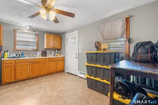 50 Smith St, New Britain, CT 06053 - Photo 9