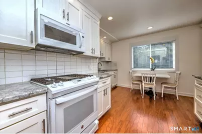 209 Acorn Lane #B, Stratford, CT 06614 - Photo 9
