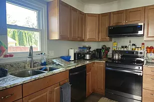 160 Stonecrest Dr, Bristol, CT 06010 - Photo 7