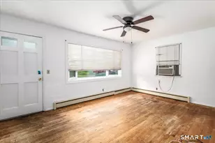 25 Meadowbrook Rd, Danbury, CT 06811 - Photo 3