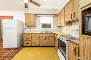 25 Meadowbrook Rd, Danbury, CT 06811 - Photo 7