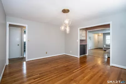 157 Quaker Lane South, West Hartford, CT 06119 - Photo 9