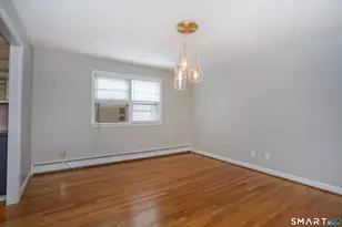 157 Quaker Ln S, West Hartford, CT 06119 - Photo 7