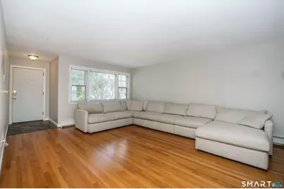 157 Quaker Lane South, West Hartford, CT 06119 - Photo 3