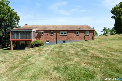 429 Mountain Road, West Hartford, CT 06107 - Photo 3