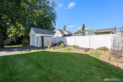 37 Uncas Road, Stamford, CT 06902 - Photo 33