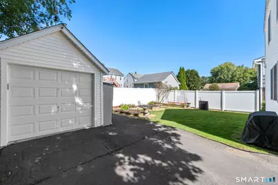37 Uncas Road, Stamford, CT 06902 - Photo 35