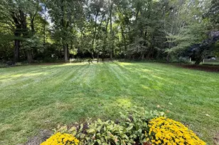 26 Francis Dr, Lebanon, CT 06249 - Photo 5