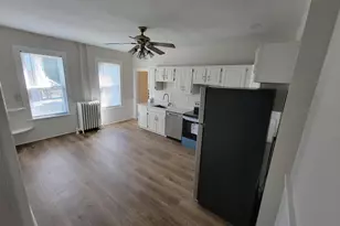 175 Franklin St, Ansonia, CT 06401 - Photo 3