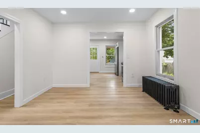 122 Union Avenue, West Haven, CT 06516 - Photo 13