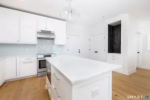 185 Main St, East Lyme, CT 06357 - Photo 5