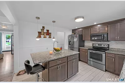 25 Crystal Street, Wethersfield, CT 06109 - Photo 9