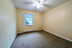 2 Irving Pl, Danbury, CT 06810 - Photo 17
