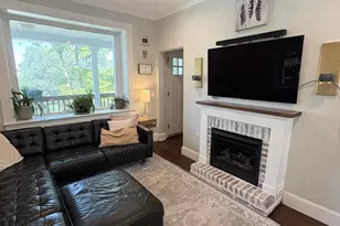 89 Hillside Ave, Shelton, CT 06484 - Photo 11
