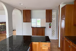 231 Rivergate Dr, Wilton, CT 06897 - Photo 3