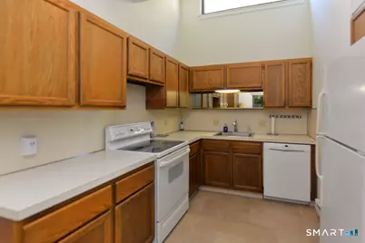 955 Heritage Village #B, Southbury, CT 06488 - Photo 7
