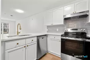 468 Main St, East Lyme, CT 06357 - Photo 7