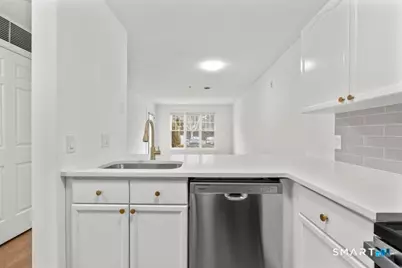 468 Main Street #315, East Lyme, CT 06357 - Photo 9