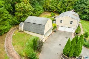 508 Oakwood Dr, Glastonbury, CT 06033 - Photo 39