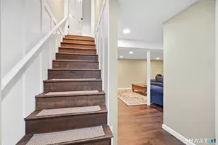 5 Dominique Ln, Simsbury, CT 06070 - Photo 27