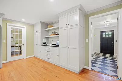 5 Dominique Lane, Simsbury, CT 06070 - Photo 9