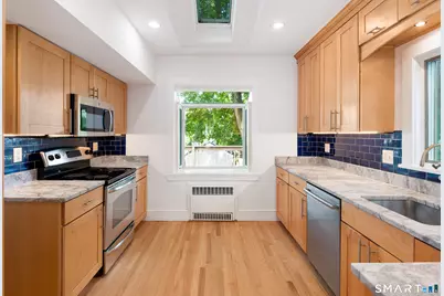 15 Brooklawn Avenue, Stamford, CT 06906 - Photo 9