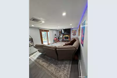 204 Willowcrest Drive, Windsor, CT 06095 - Photo 15
