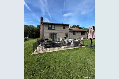 204 Willowcrest Drive, Windsor, CT 06095 - Photo 7