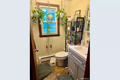 105 Florence Street, Manchester, CT 06040 - Photo 7