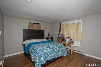 32 Indian Run, Enfield, CT 06082 - Photo 9