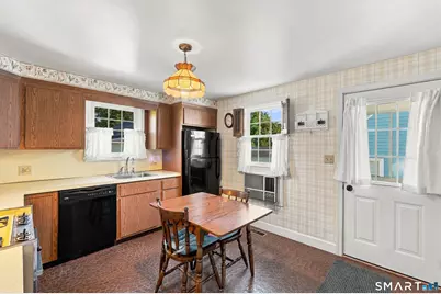 82 McKinley Street, Torrington, CT 06790 - Photo 13