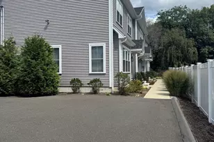 348 Halley Ave, Fairfield, CT 06825 - Photo 1
