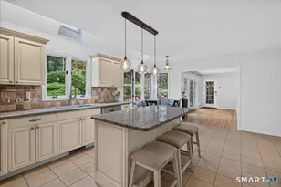 44 Coventry Way, Guilford, CT 06437 - Photo 5