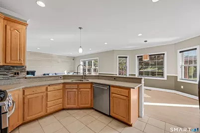 120 Spring Valley Drive, Berlin, CT 06037 - Photo 5