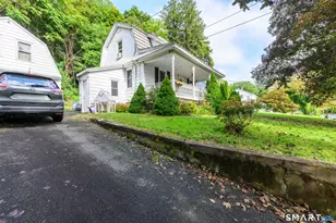 16 Linden Ave, Hamden, CT 06518 - Photo 3