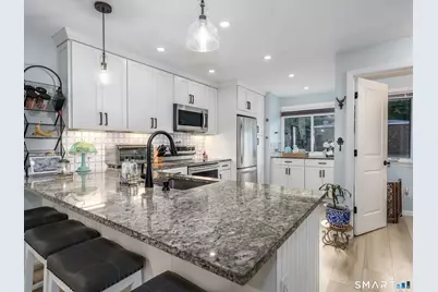 93 Chestnut Street #D, Bethel, CT 06801 - Photo 9