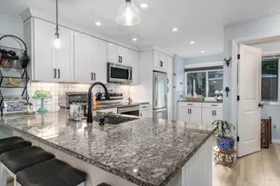 93 Chestnut St, Bethel, CT 06801 - Photo 9