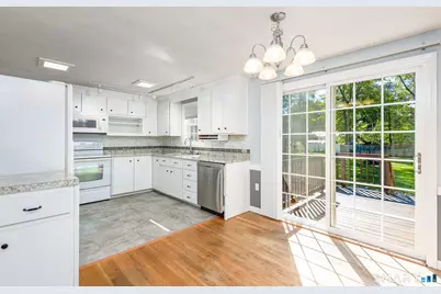 10 Ann Street, Enfield, CT 06082 - Photo 5