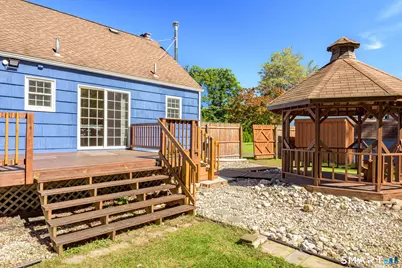 10 Ann Street, Enfield, CT 06082 - Photo 27
