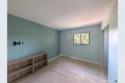 230 Shagbark Drive #230, Derby, CT 06418 - Photo 11