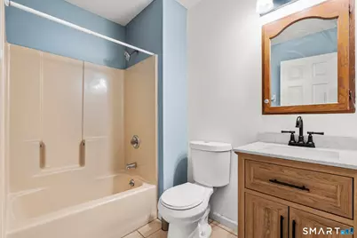 10 Quail Run, Bloomfield, CT 06002 - Photo 25
