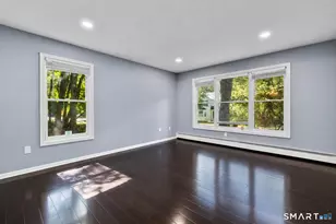 10 Quail Run, Bloomfield, CT 06002 - Photo 3