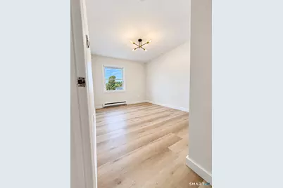 31-33 Railroad Street #13, North Canaan, CT 06018 - Photo 9