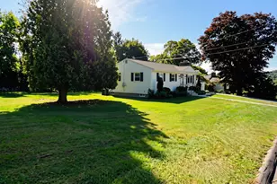 24 Rossie St, Stonington, CT 06355 - Photo 3