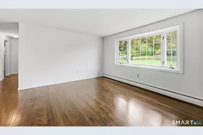 3 Arrow Street, Enfield, CT 06082 - Photo 15